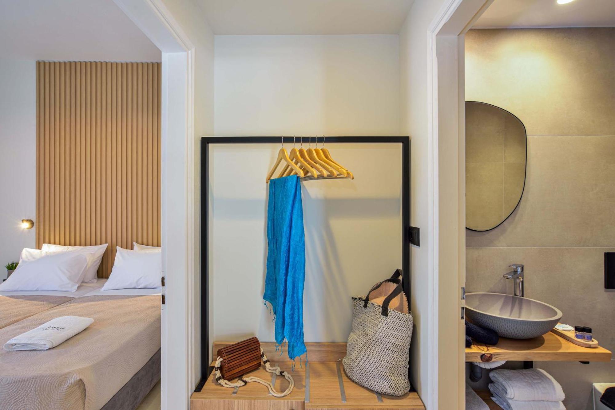 Eloque Simple Living Space Kato Daratso Bagian luar foto