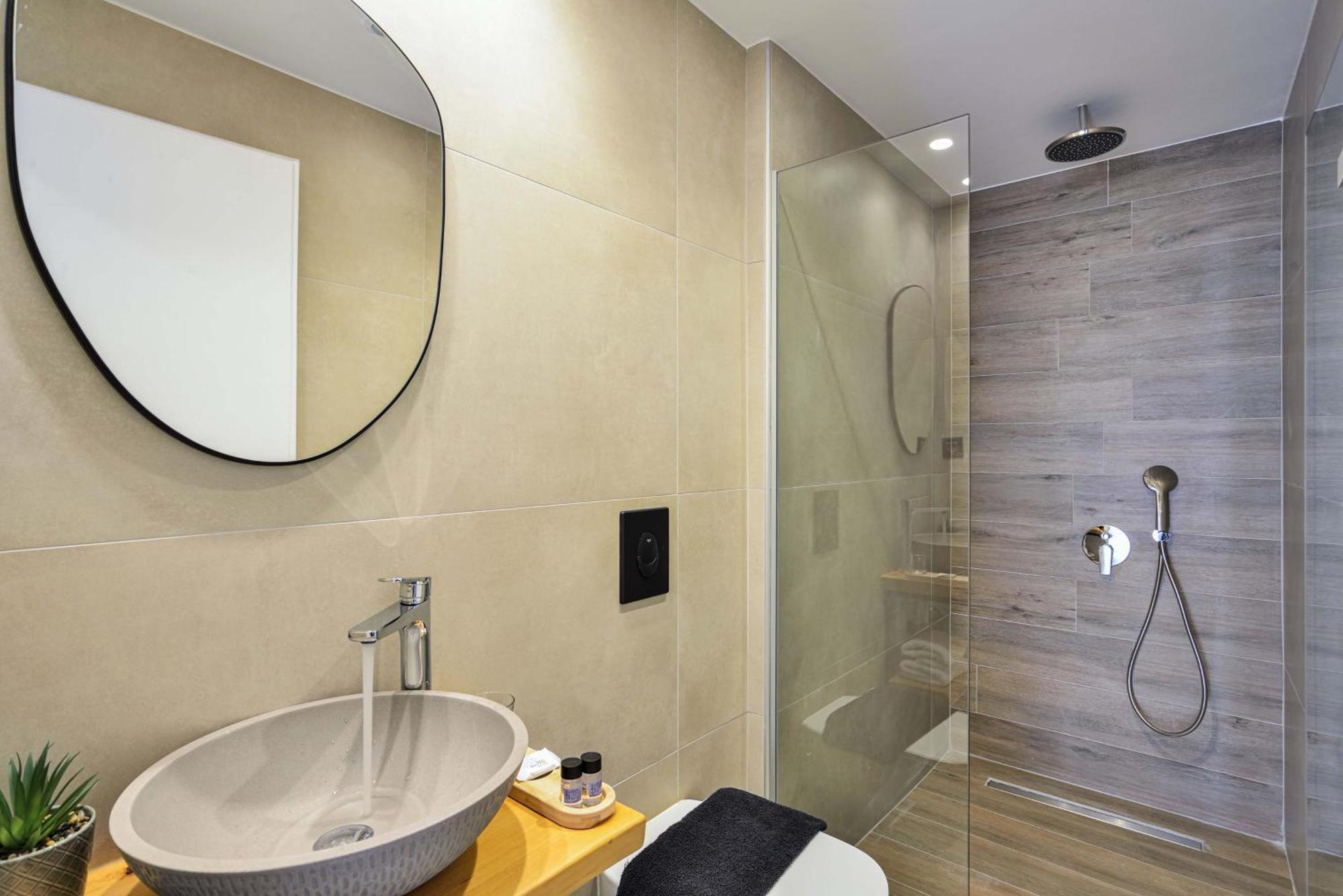 Eloque Simple Living Space Kato Daratso Bagian luar foto