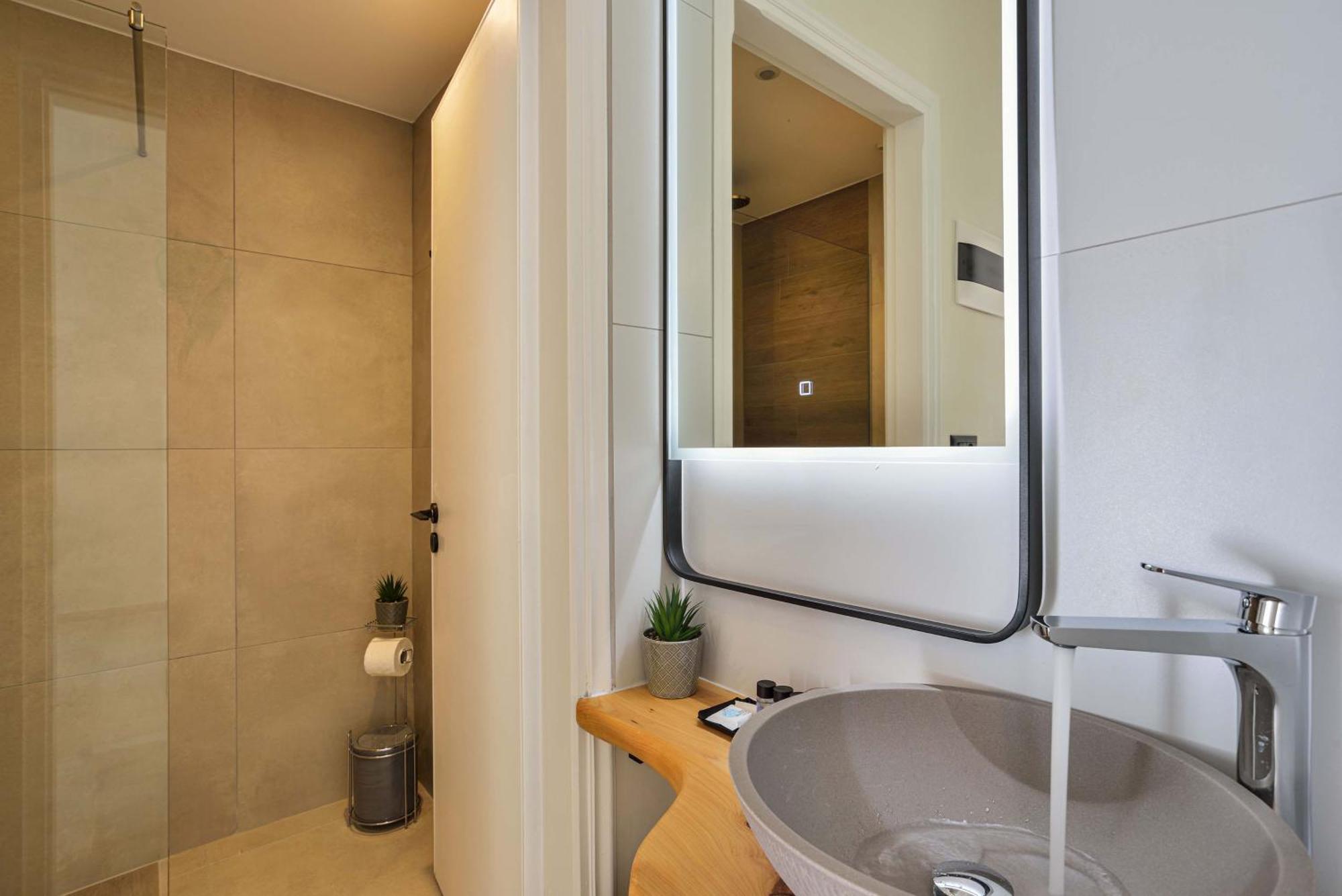 Eloque Simple Living Space Kato Daratso Bagian luar foto
